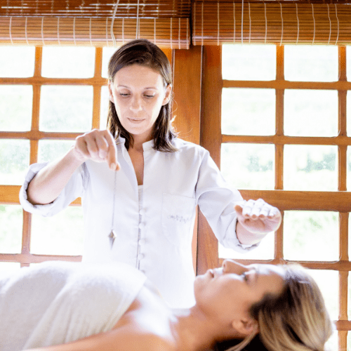 yo soy terapias espejo pendulo reiki
